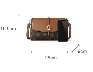 Cute Brown Minimalist Contrast Color Monogram Magnetic Buckle Closure Luxury Faux Leather PVC Messenger Bag for Women, Crossbody Bag