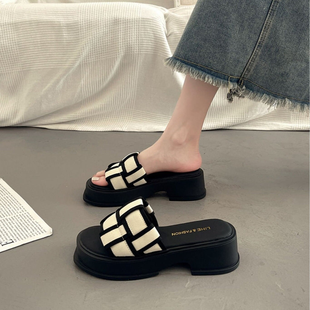 Women’s Platform Slides, Peep Toe Sandals Wedge, Black White Woven Vacation Shoes, Round Head Sandals, Thick Sole Casual Everyday Slippers