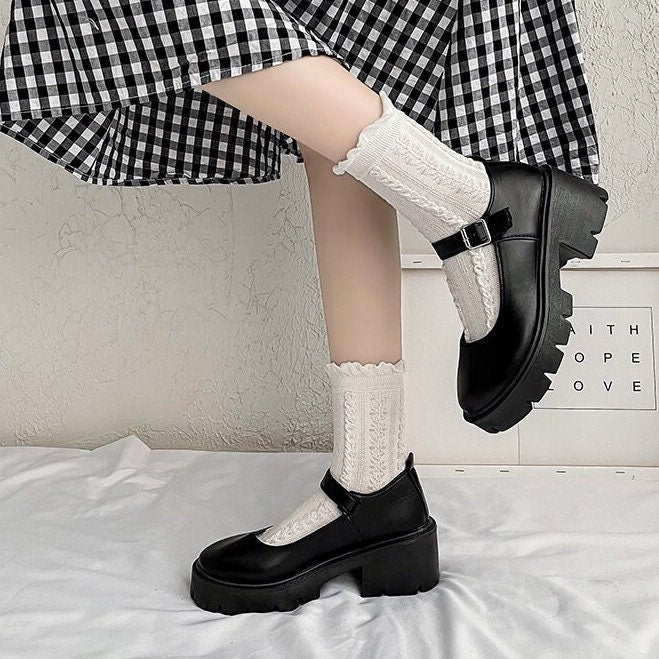 Solid Mary Jane Shoes, Lolita Leather Low Heels, Front Strap Buckle Creepers for Women, Round Toe Mary Janes, Black Patent Leather Shoes